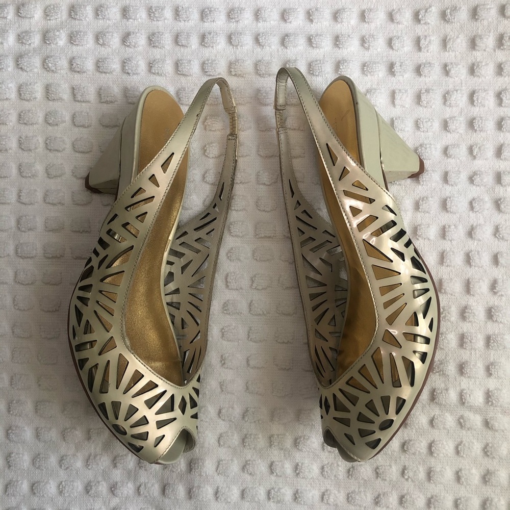 Vince Camuto Candy Sling Back Heels - Picture 3 of 15